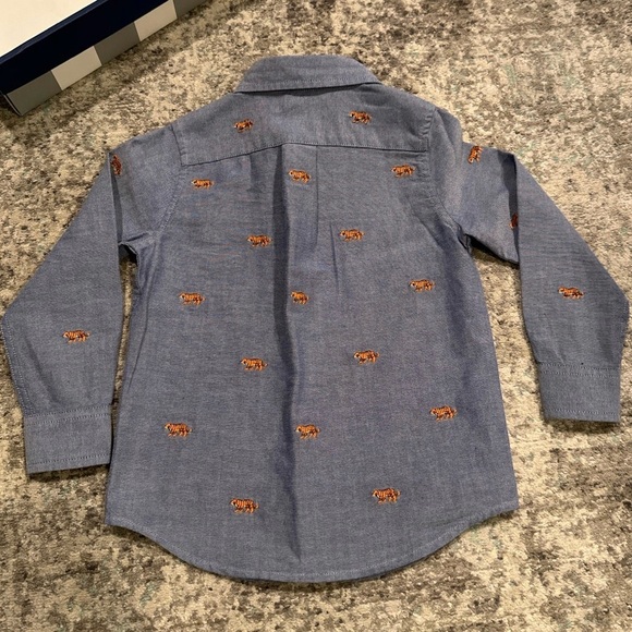Janie and Jack Boys Tiger Embroidered Oxford Shirt - Picture 5 of 12